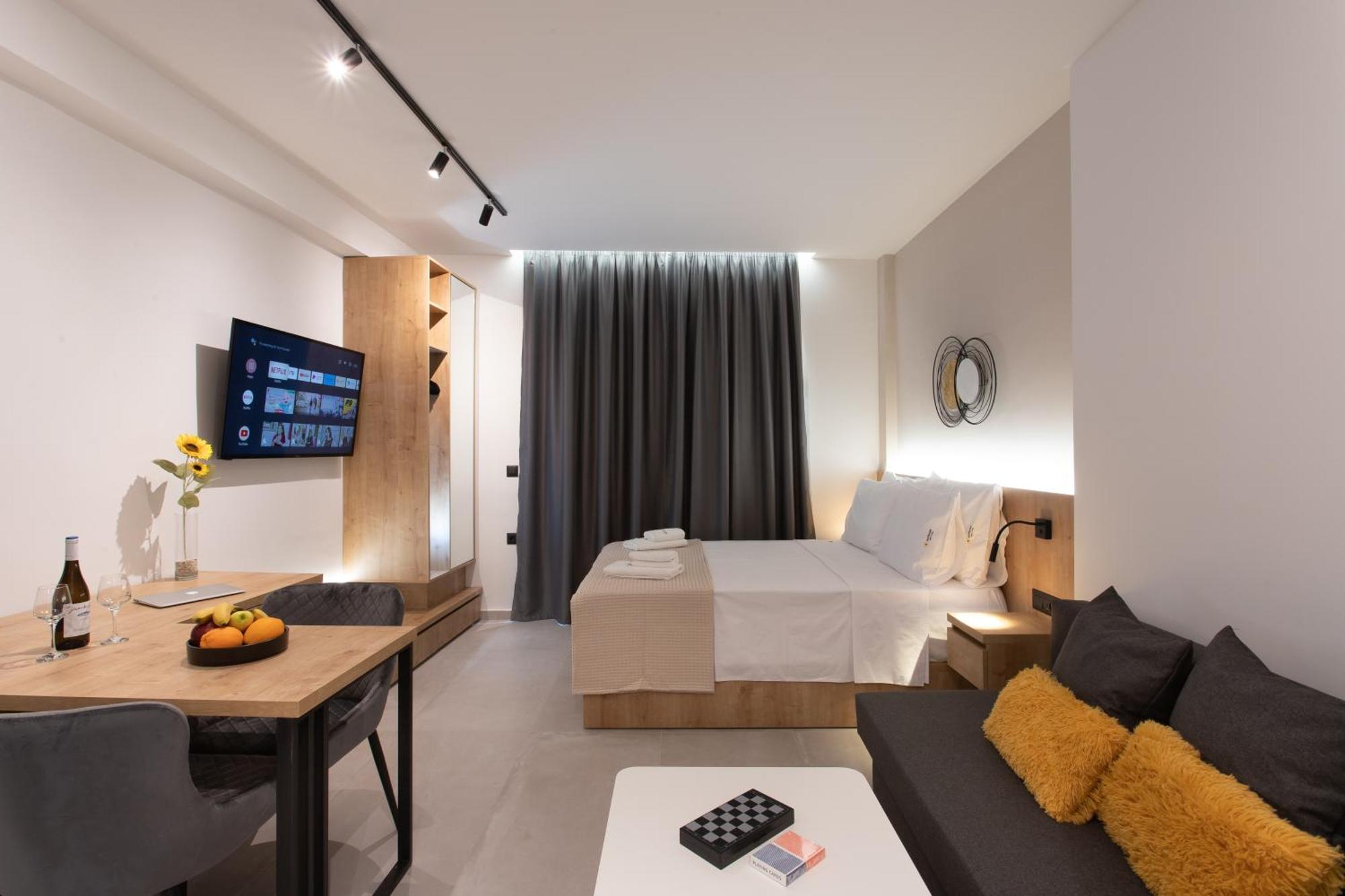 Sunflower Smartliving Suites Iraklio Exterior foto