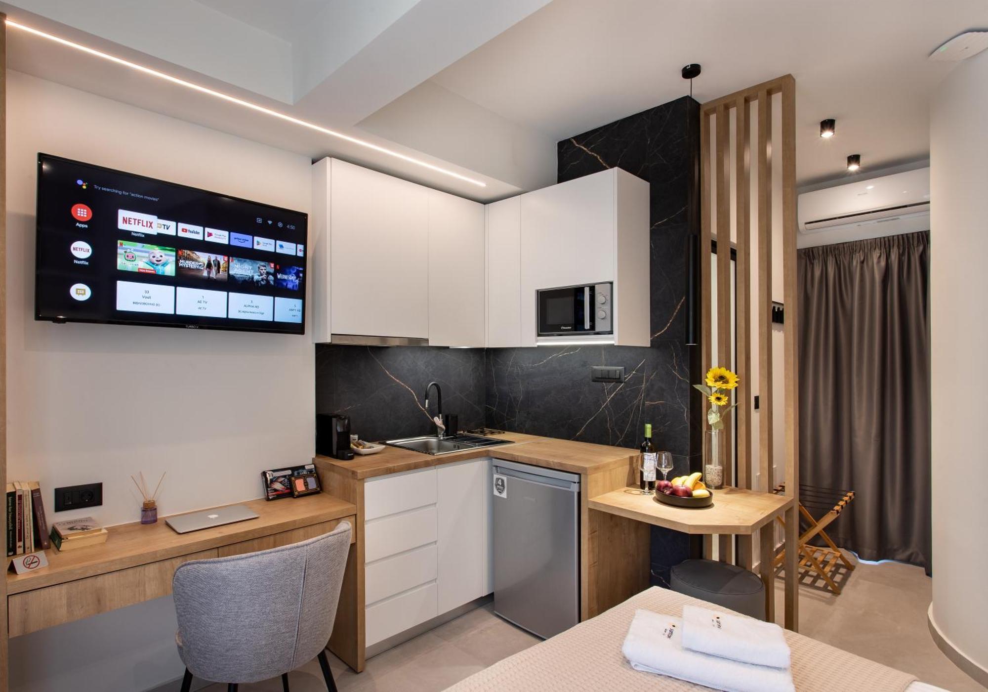 Sunflower Smartliving Suites Iraklio Exterior foto